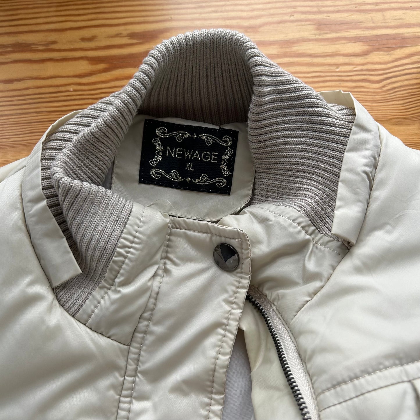 Vintage Cream Zip-Up Bomber Jacket - M