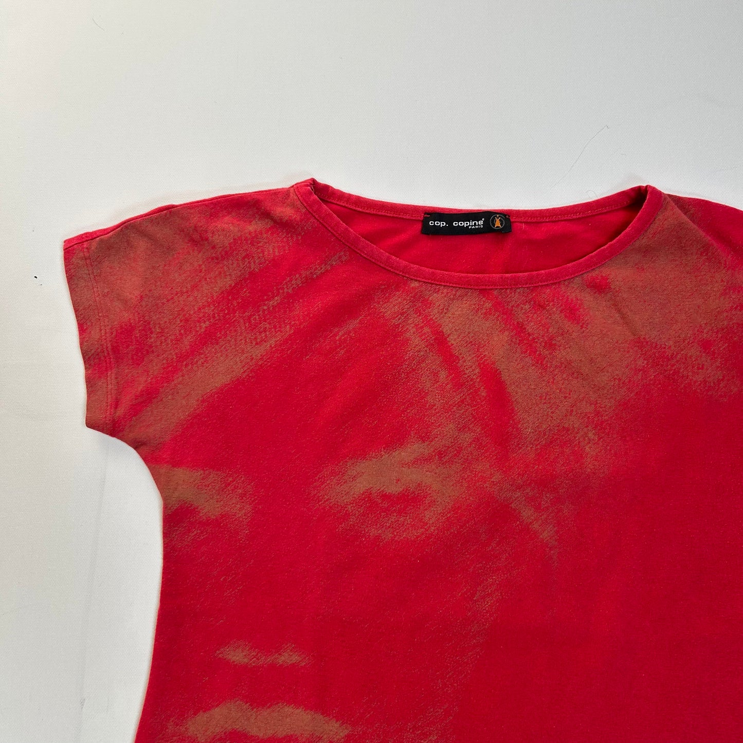 Cop Copine Red Face Motif T-Shirt