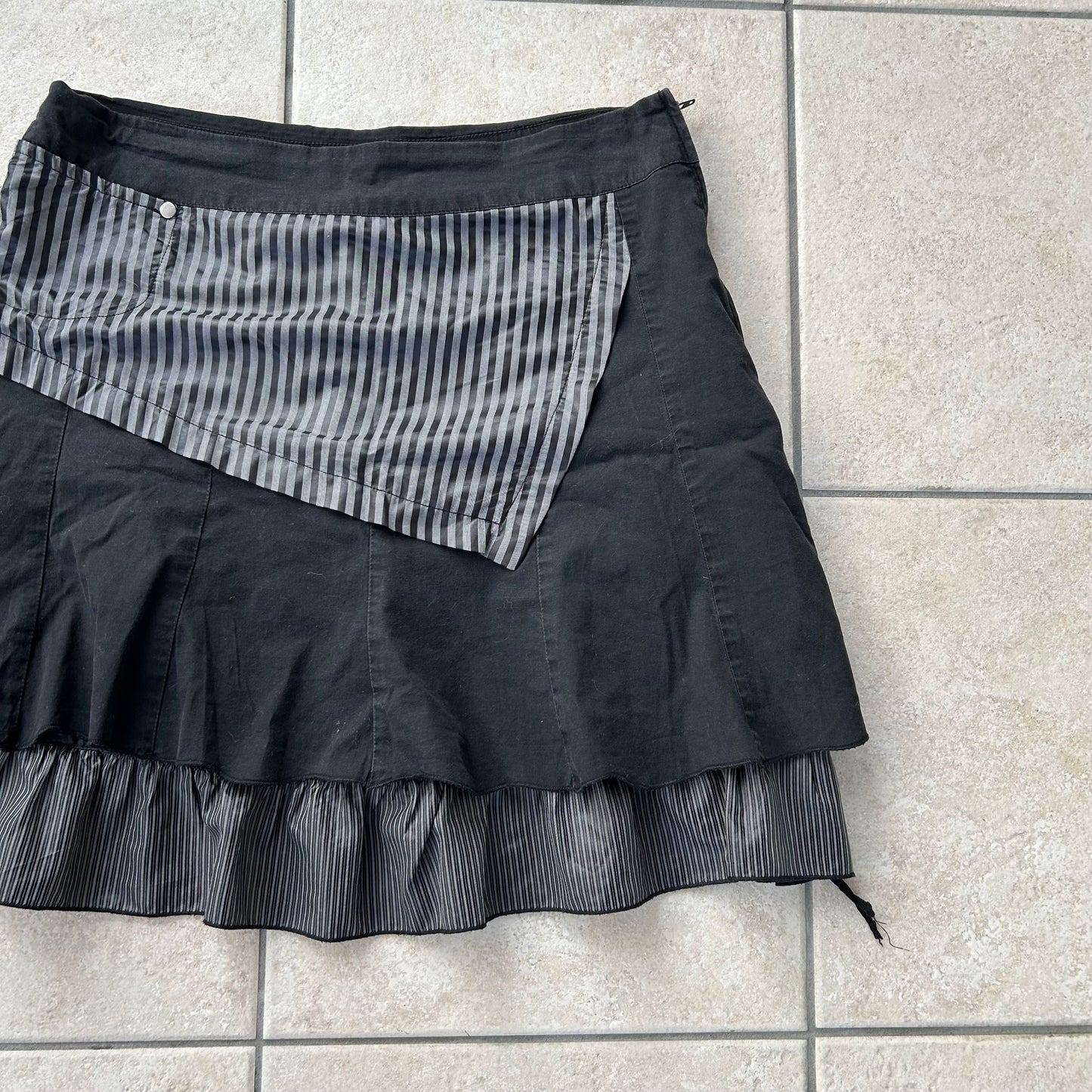 Black layered mini skirt
