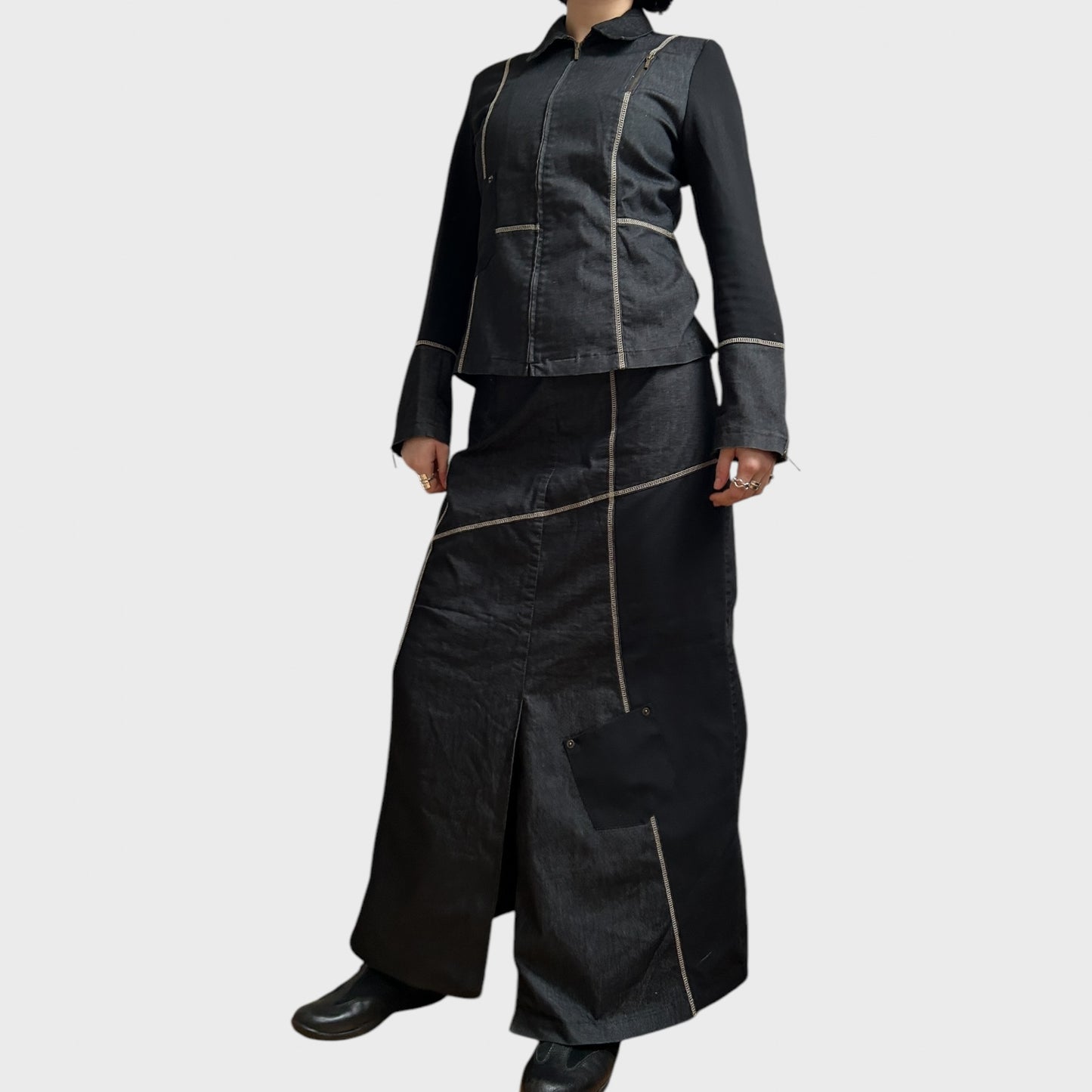 Vintage Two-Piece Set – Jacket & Maxi Skirt
