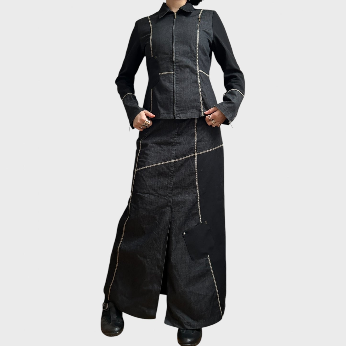 Vintage Two-Piece Set – Jacket & Maxi Skirt