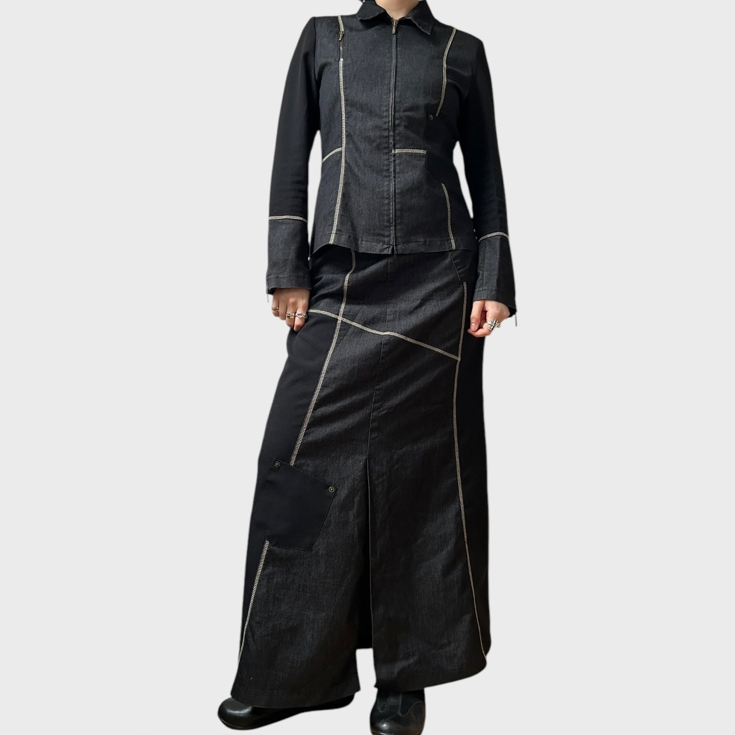 Vintage Two-Piece Set – Jacket & Maxi Skirt
