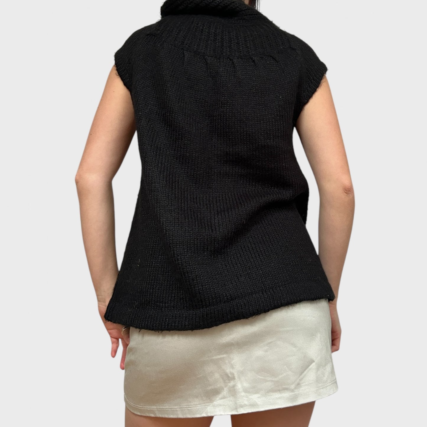 Black Button-Up Split Hem Jumper