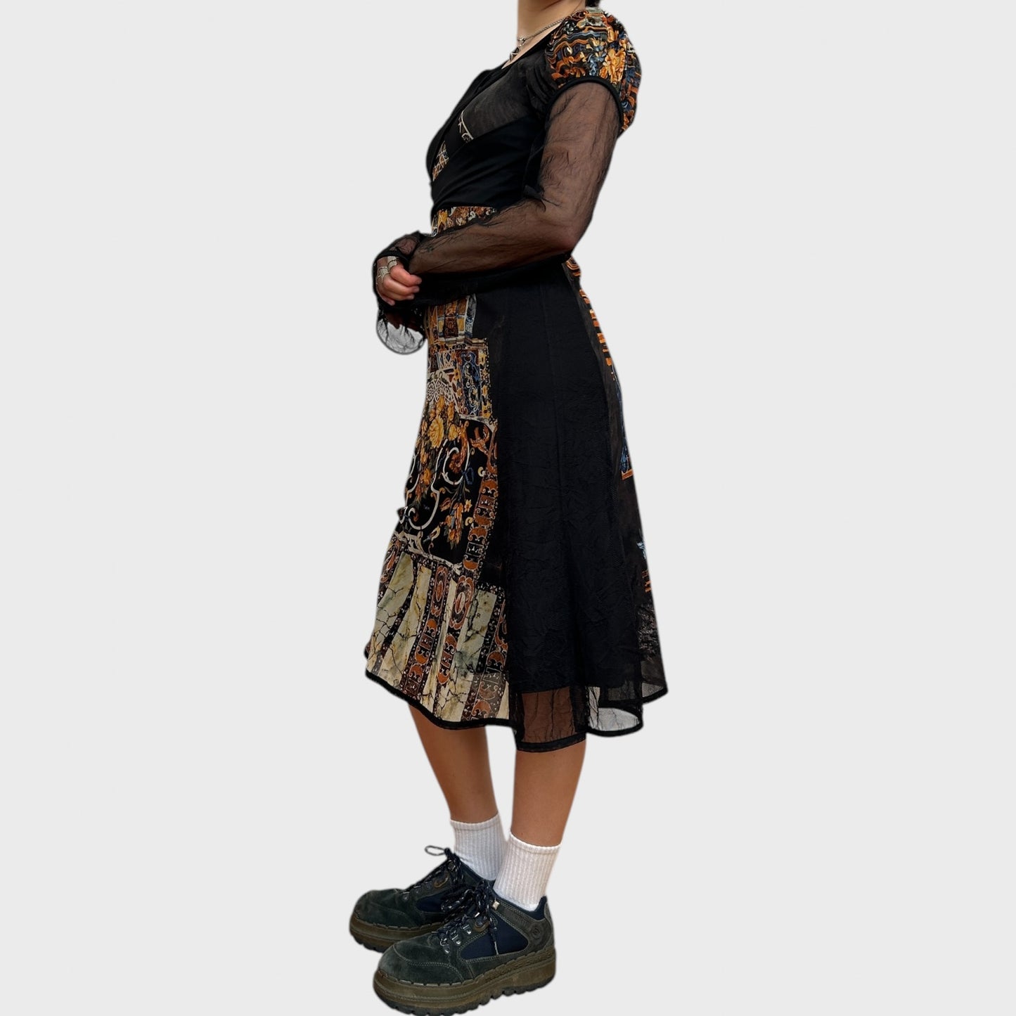 Save the Queen Whimsigoth Midi Dress