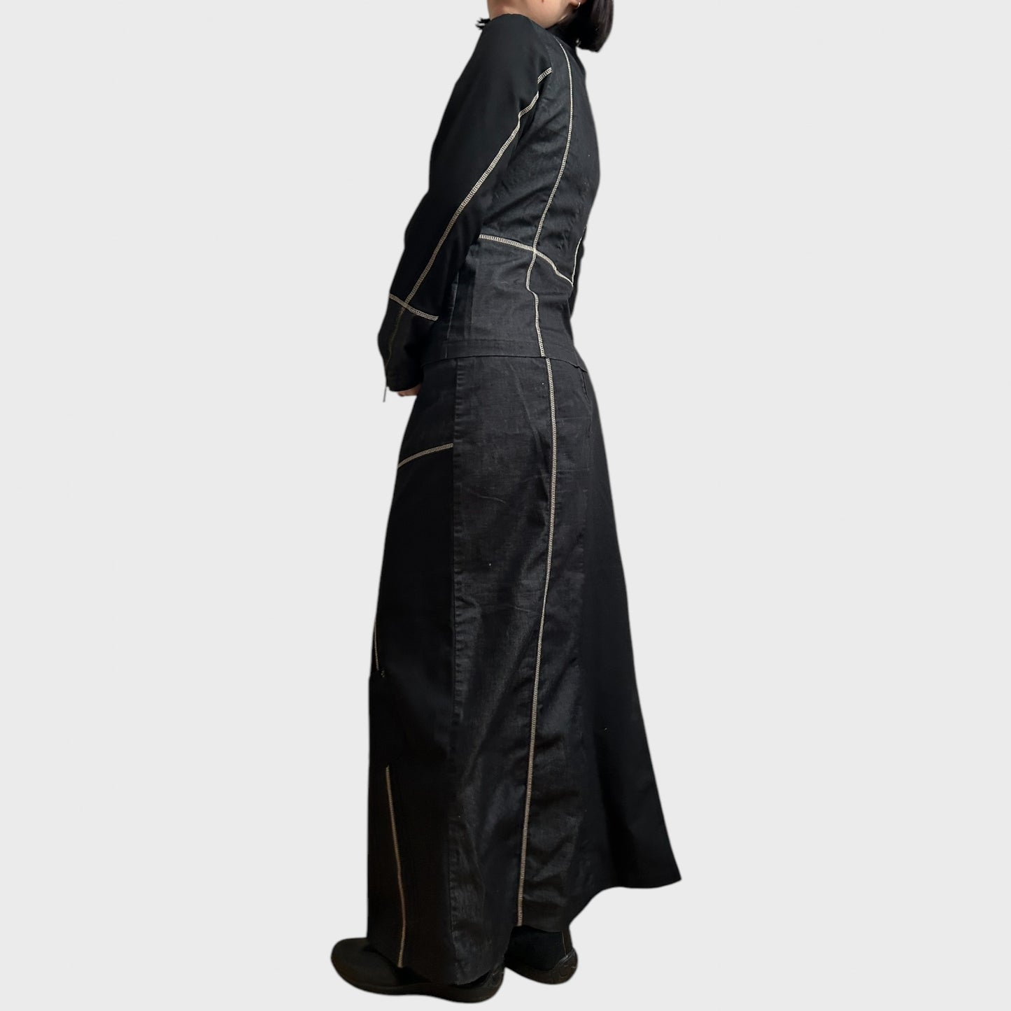 Vintage Two-Piece Set – Jacket & Maxi Skirt