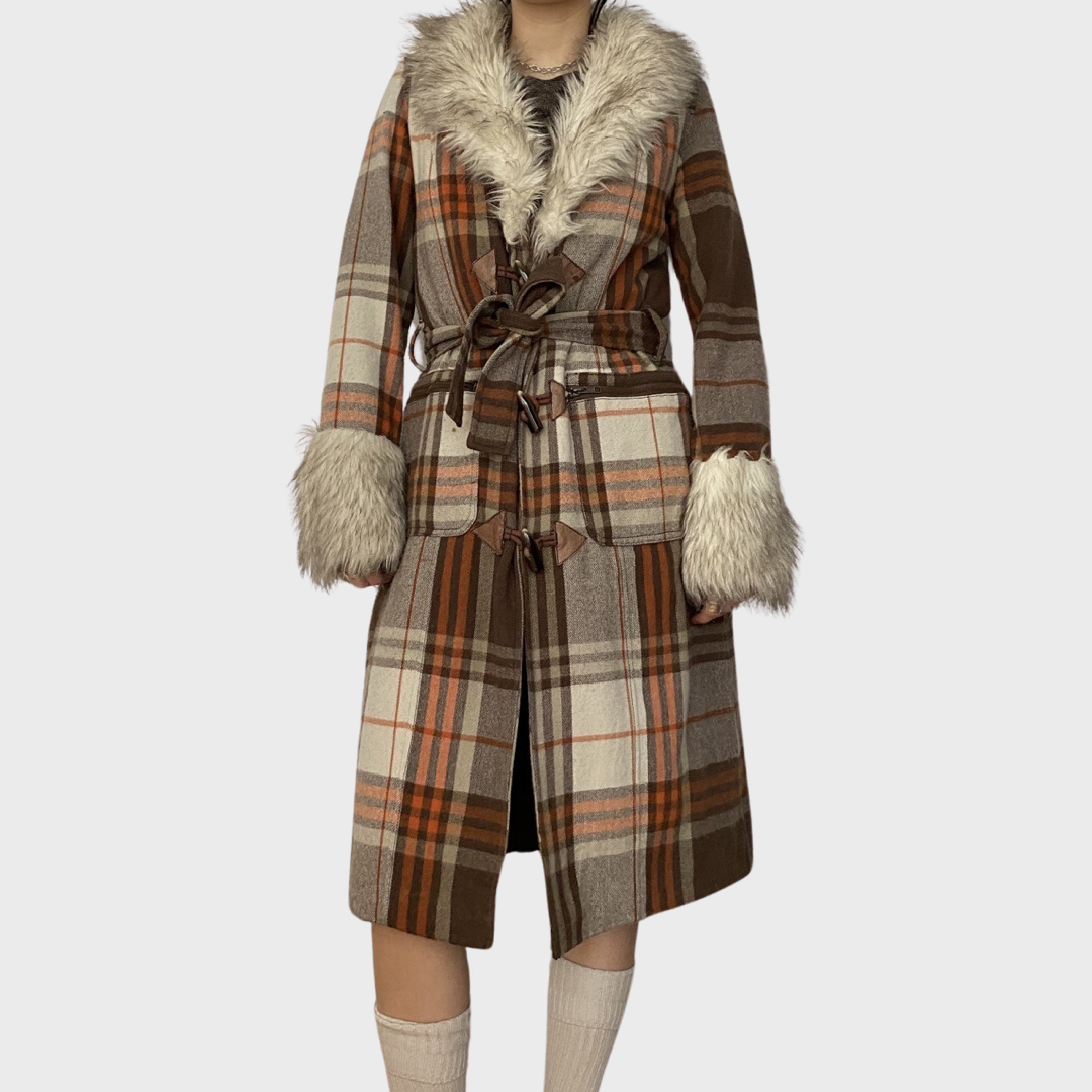 Vintage tartan coat with faux fur trim