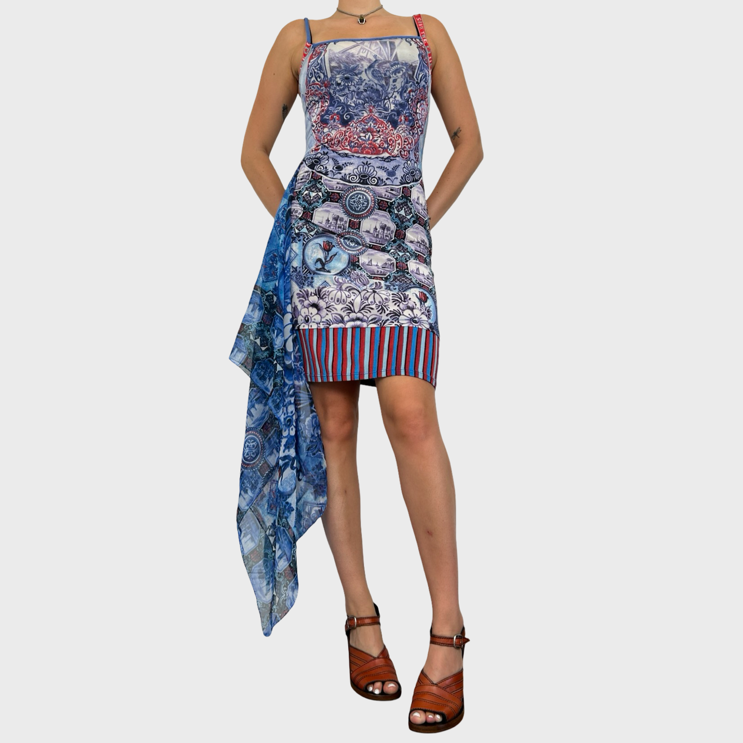 Save The Queen Graphic Midi Dress - XS/S