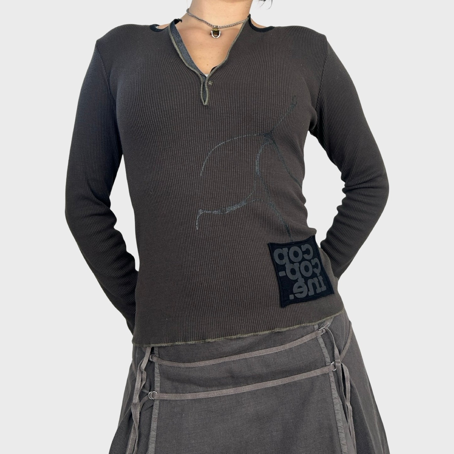 Cop Copine Grunge Long Sleeve with Thumb Holes - M/L