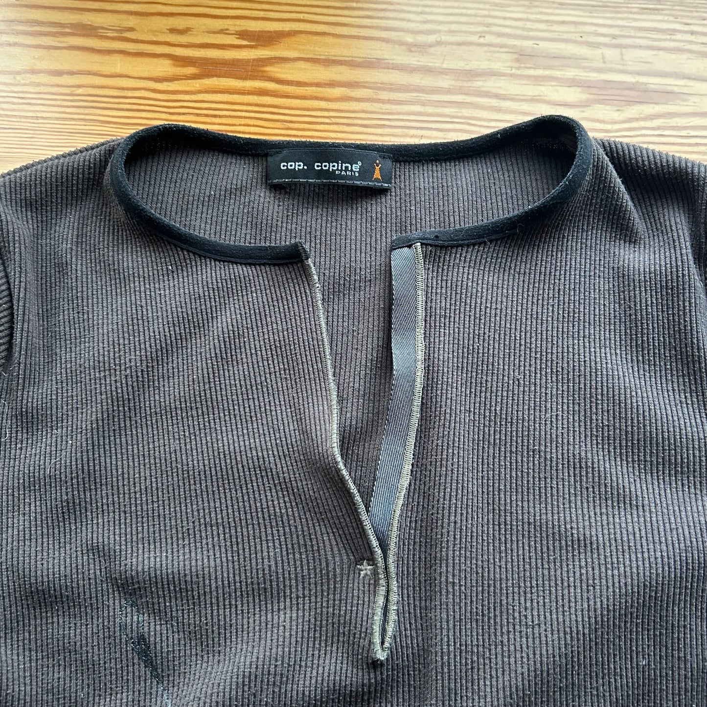 Cop Copine Grunge Long Sleeve with Thumb Holes - M/L