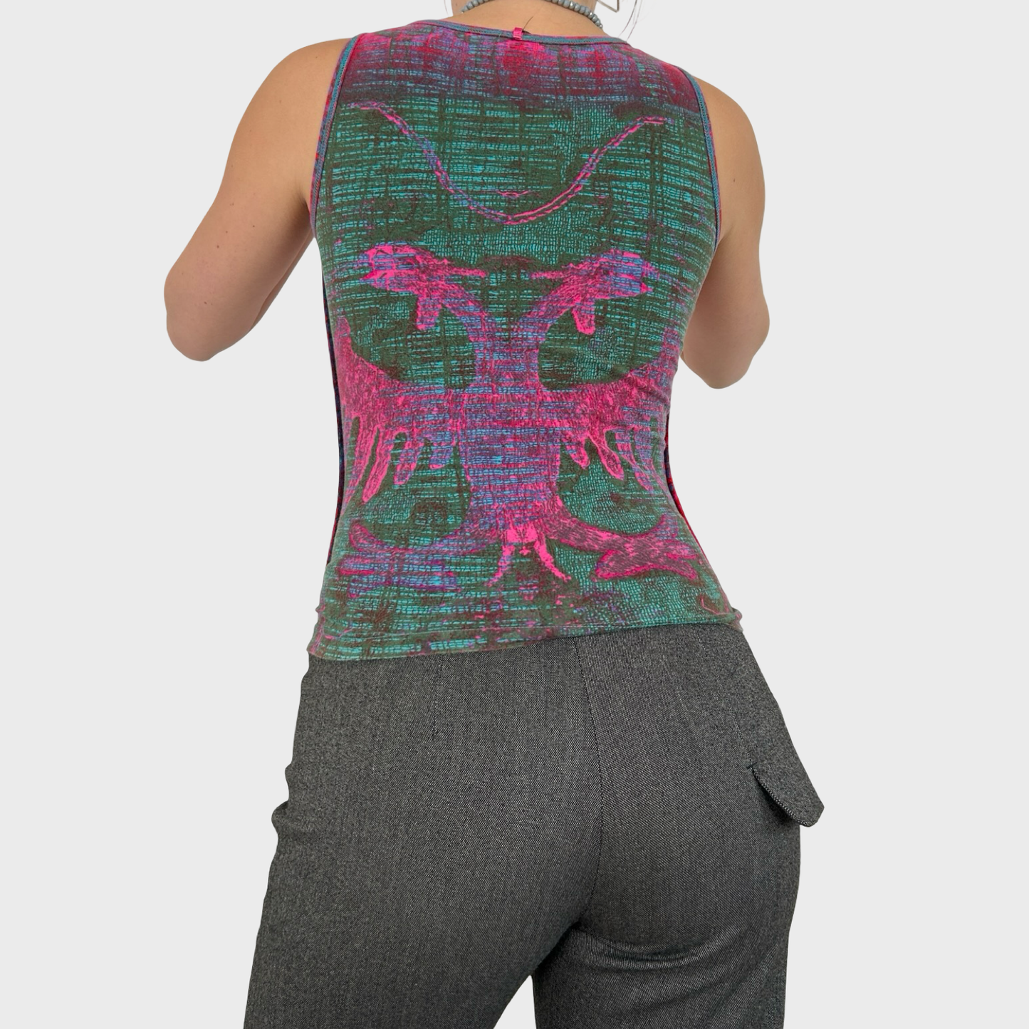Save The Queen Graphic Stretch Tank Top - XS