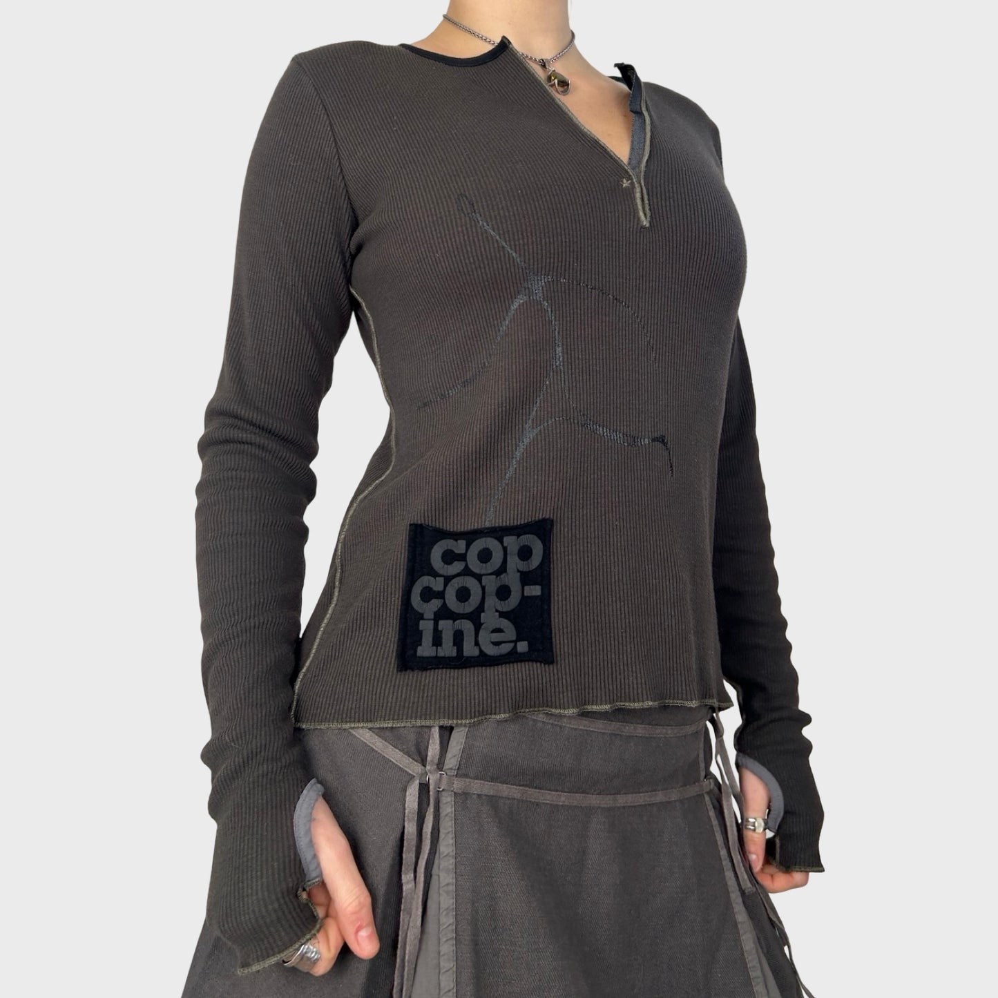 Cop Copine Grunge Long Sleeve with Thumb Holes - M/L