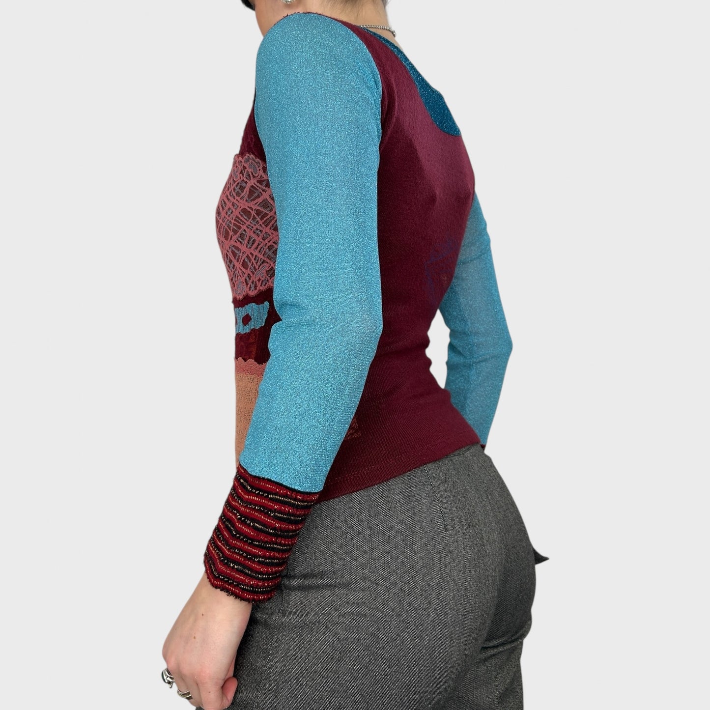 Save The Queen Graphic Long Sleeve Top - M