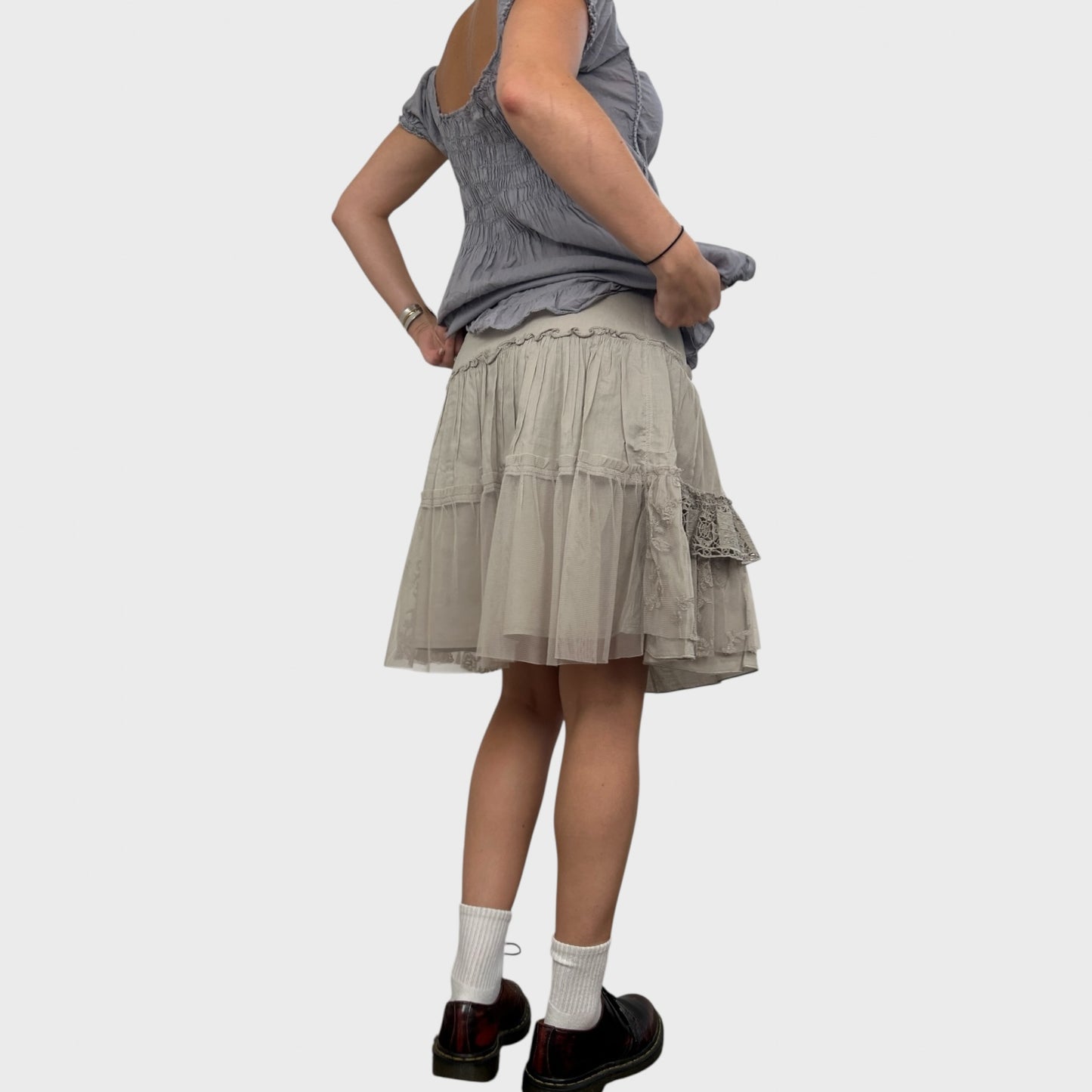 Beige Frilly Lace Midi Skirt - M
