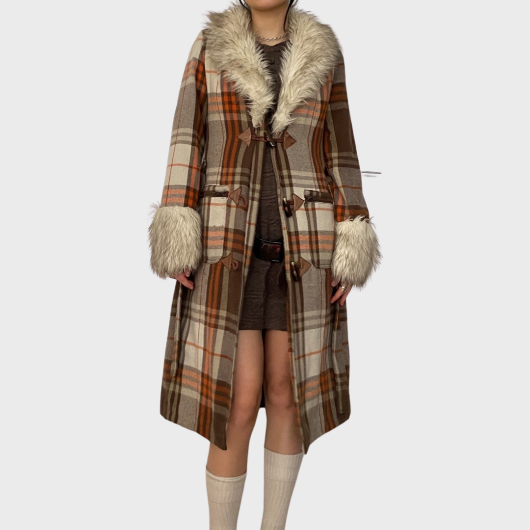 Vintage tartan coat with faux fur trim