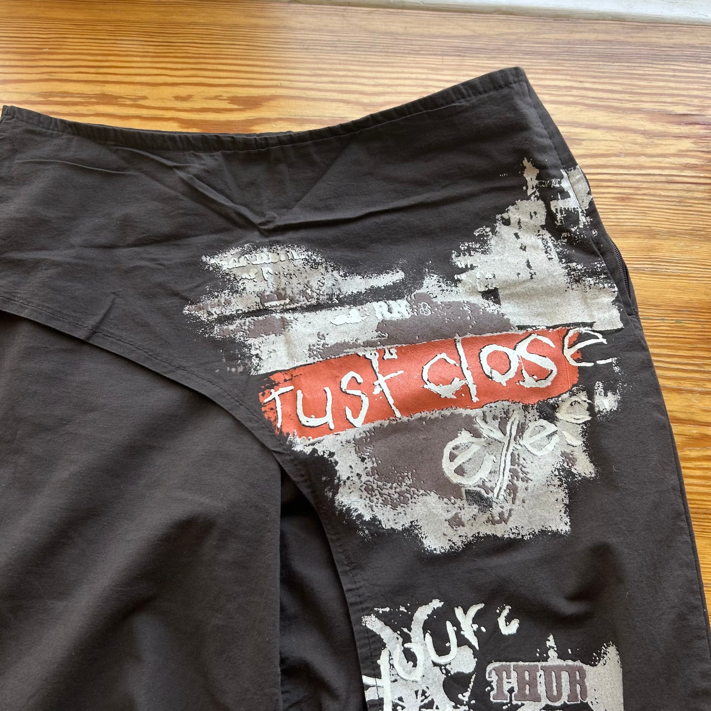 Vintage Brown Graphic Panel Trousers - XS/S