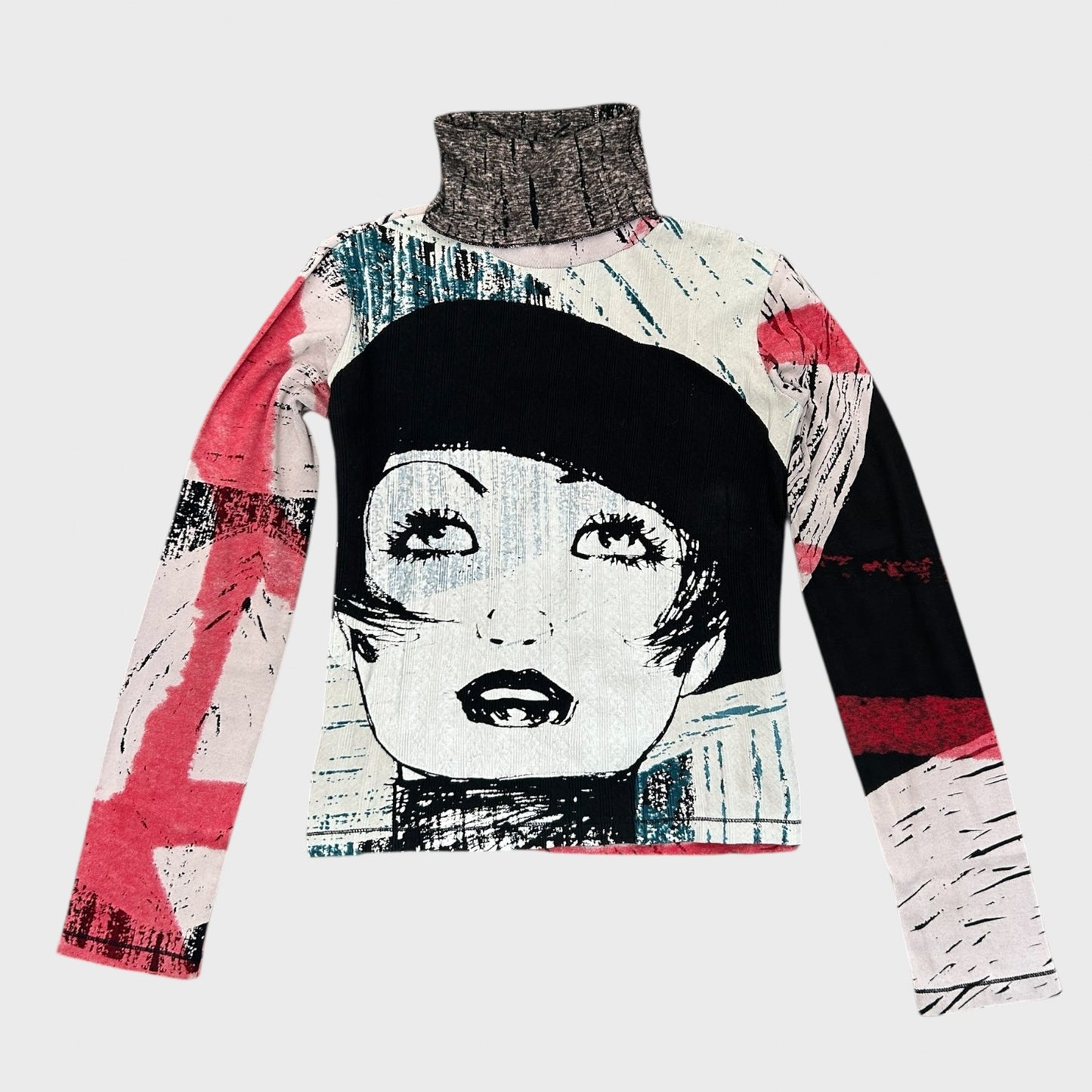 Custo Barcelona Graphic Face Top – S/M