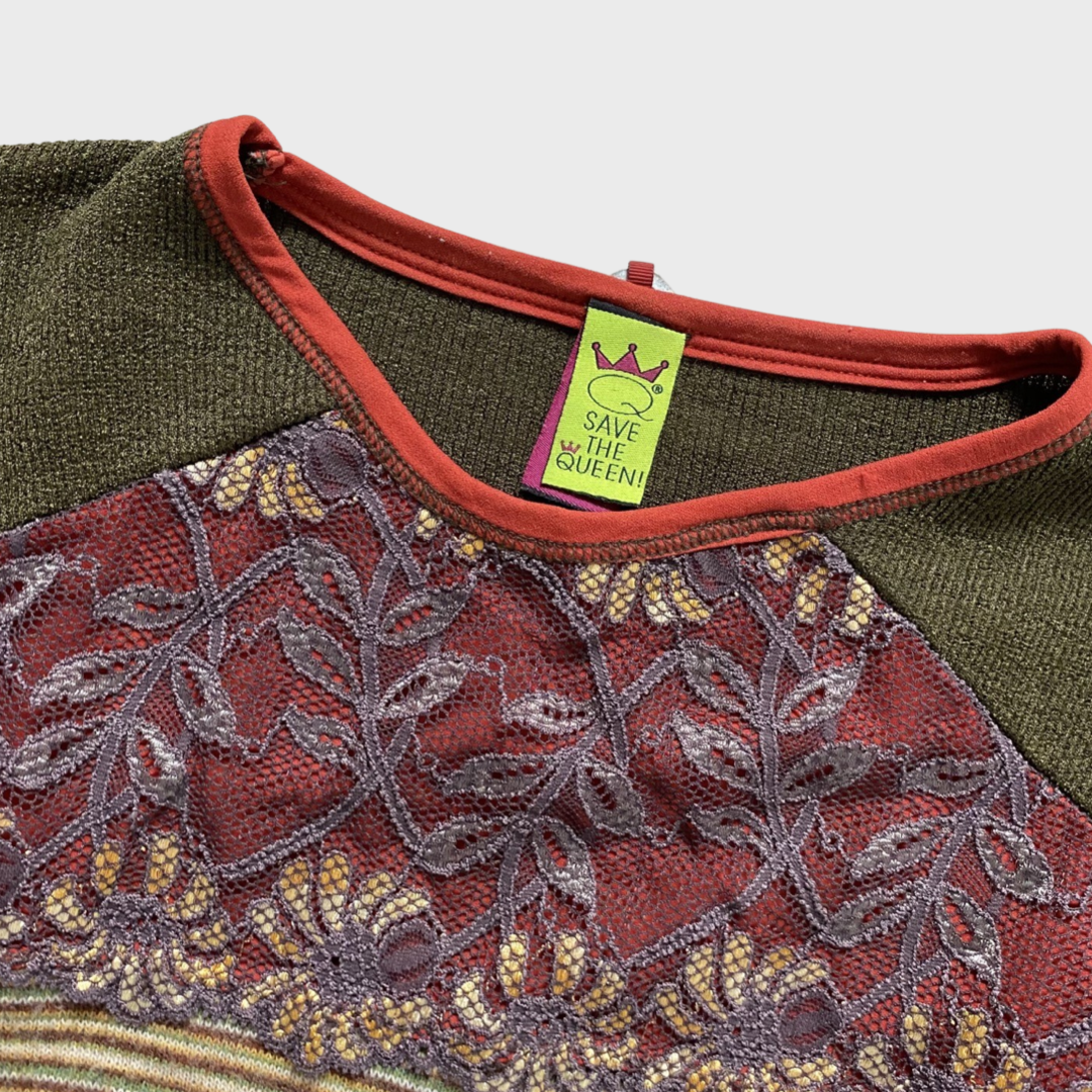 Save the Queen jumper