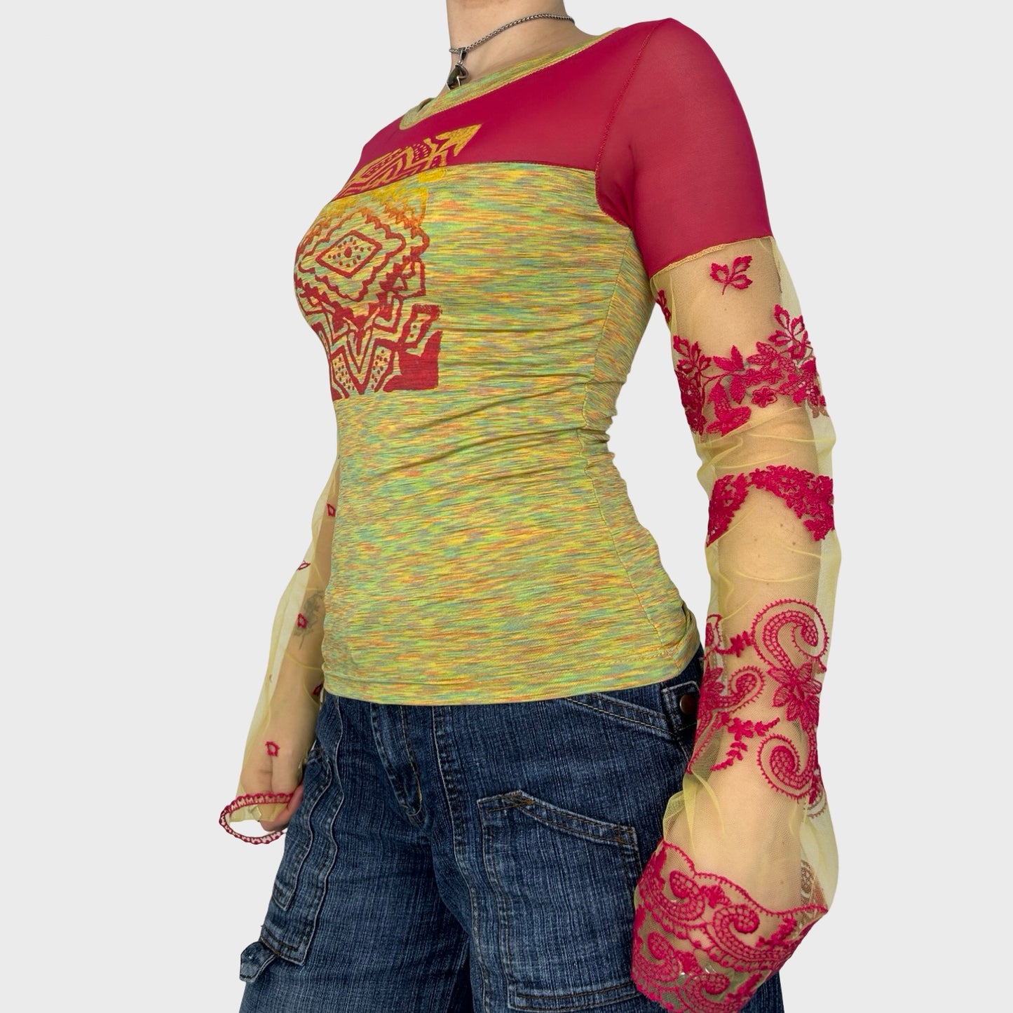 Save the Queen Graphic Mesh Long Sleeve – XS/S