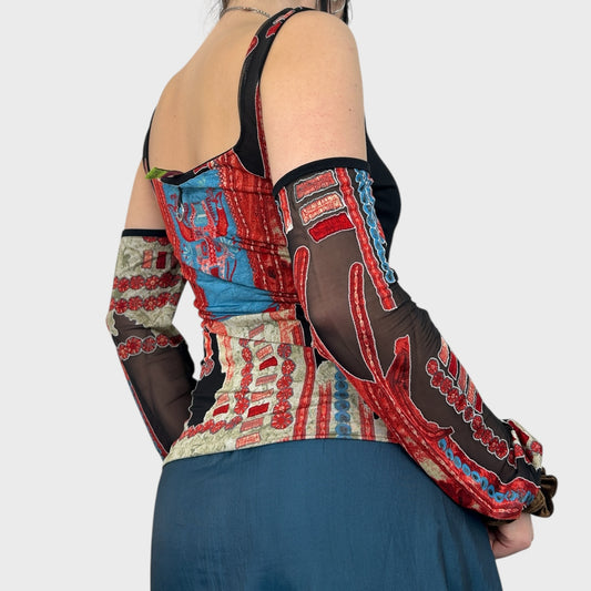 Save The Queen Graphic Cut Out Top - M