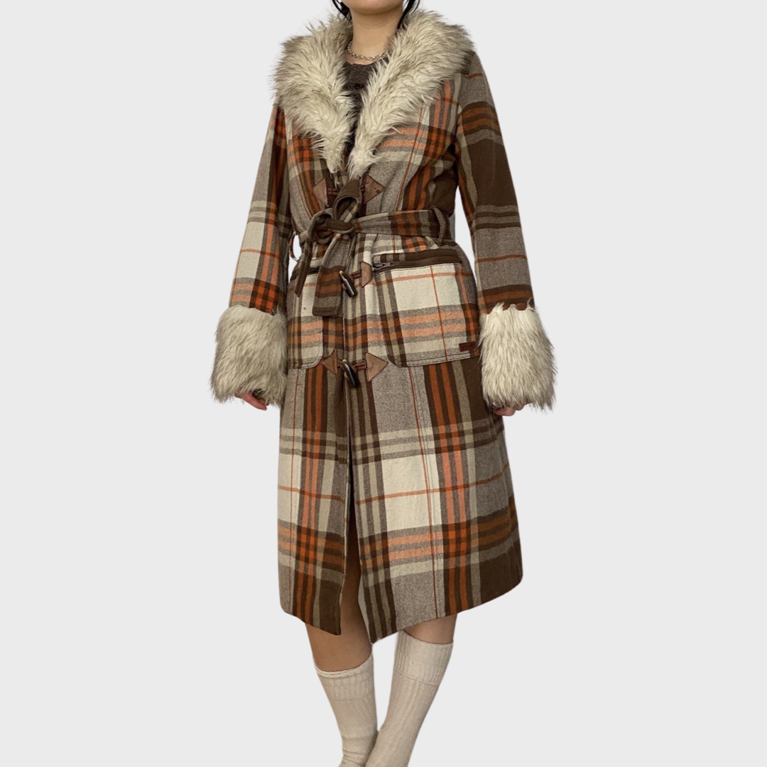 Vintage tartan coat with faux fur trim