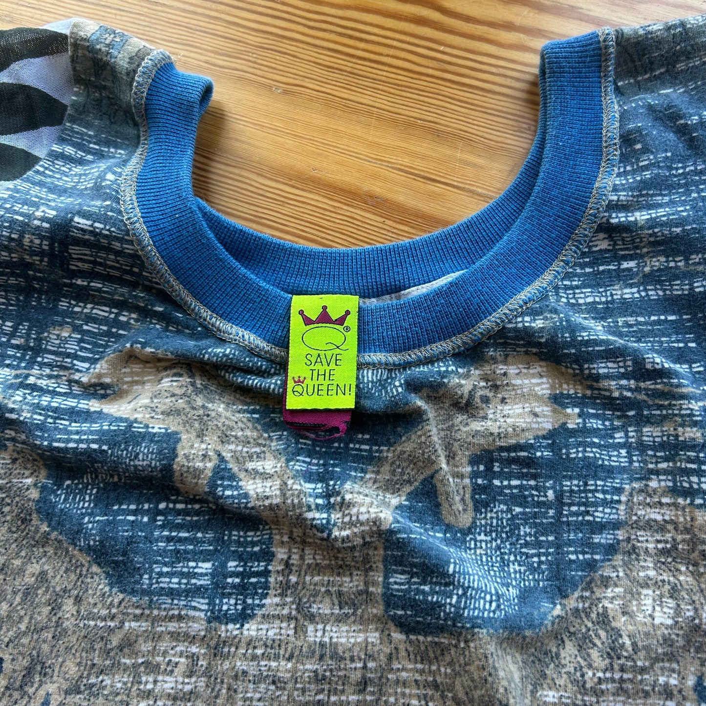 Save the Queen Graphic Top - S