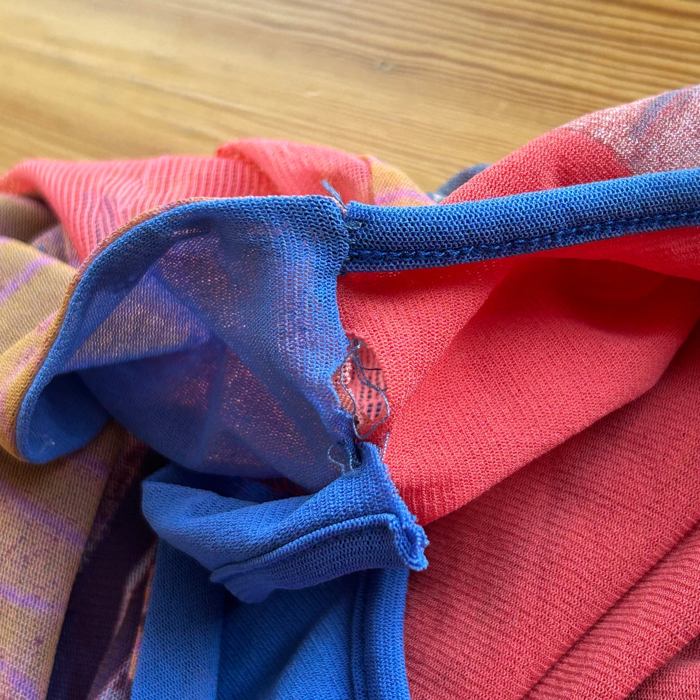 Save The Queen Graphic Mesh Split Hem Top - S