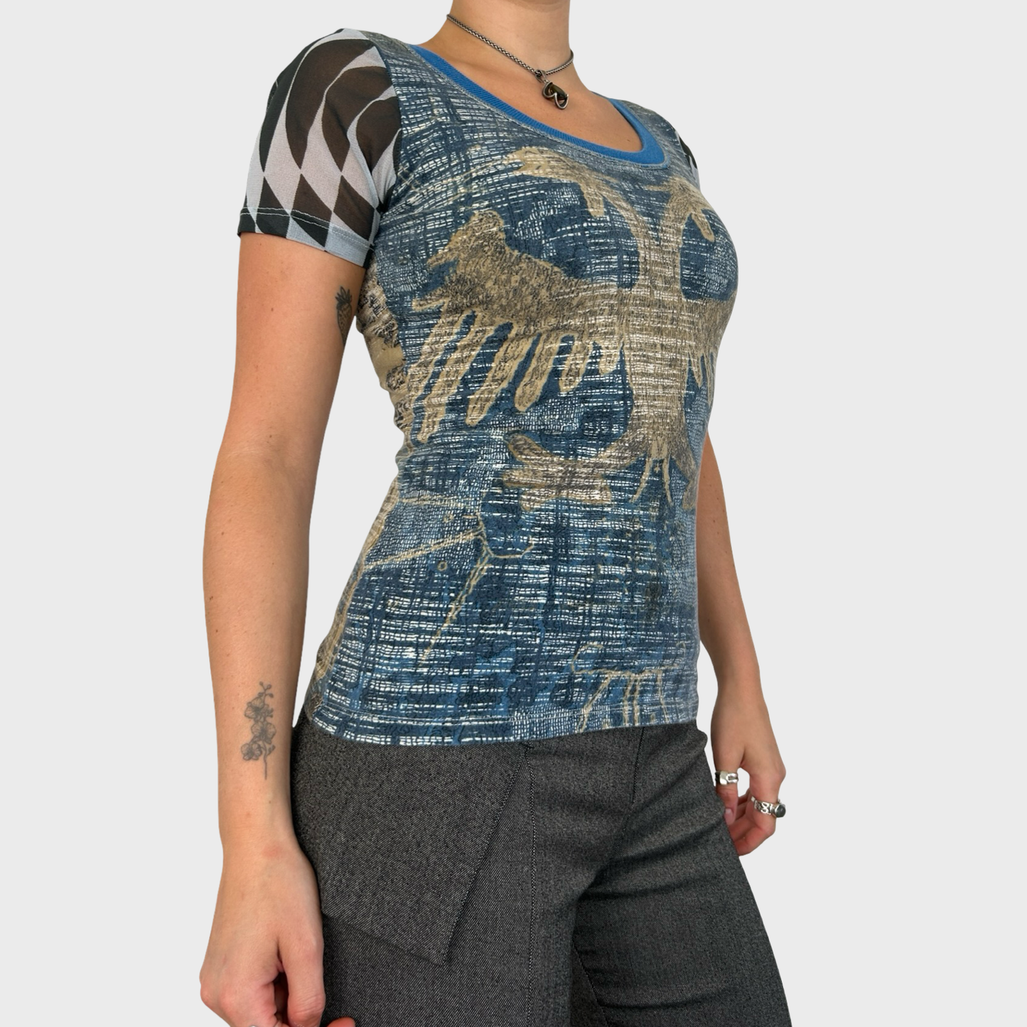 Save the Queen Graphic Top - S