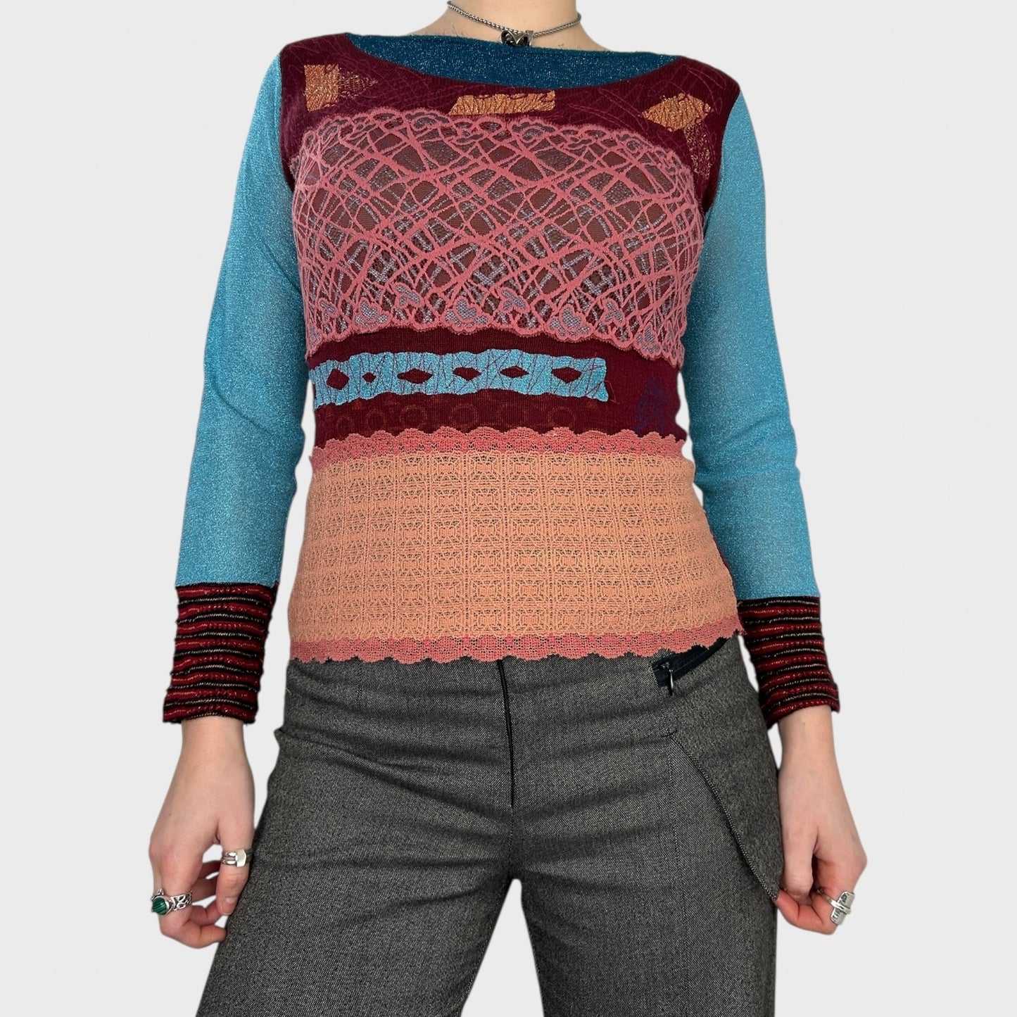 Save The Queen Graphic Long Sleeve Top - M