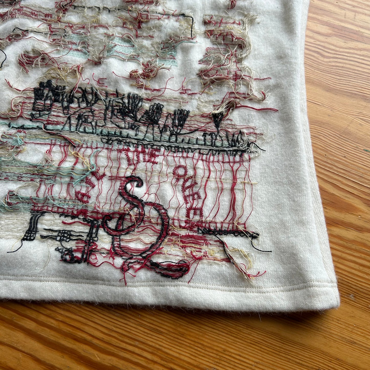 Save The Queen Graphic Knit Cami - M