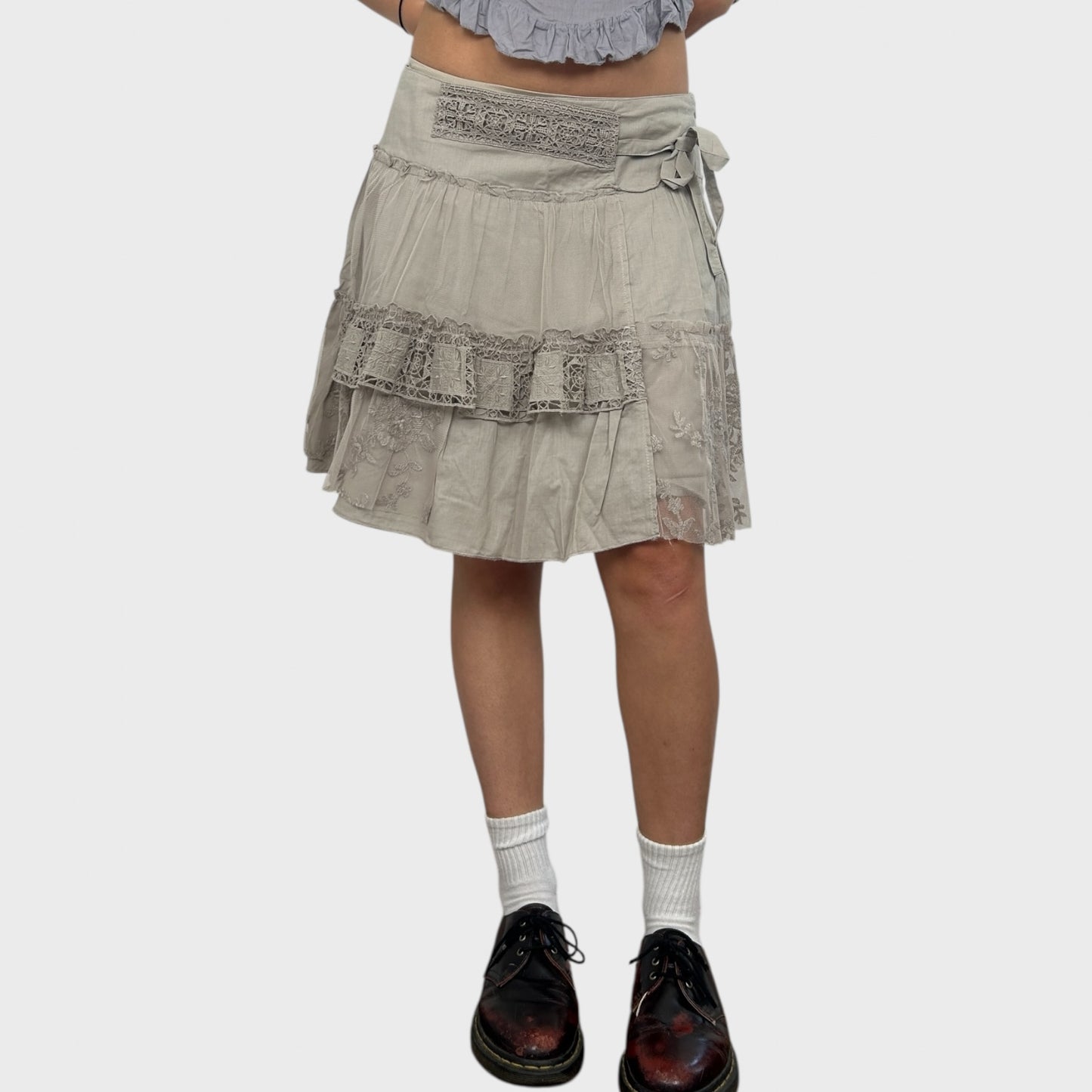 Beige Frilly Lace Midi Skirt - M