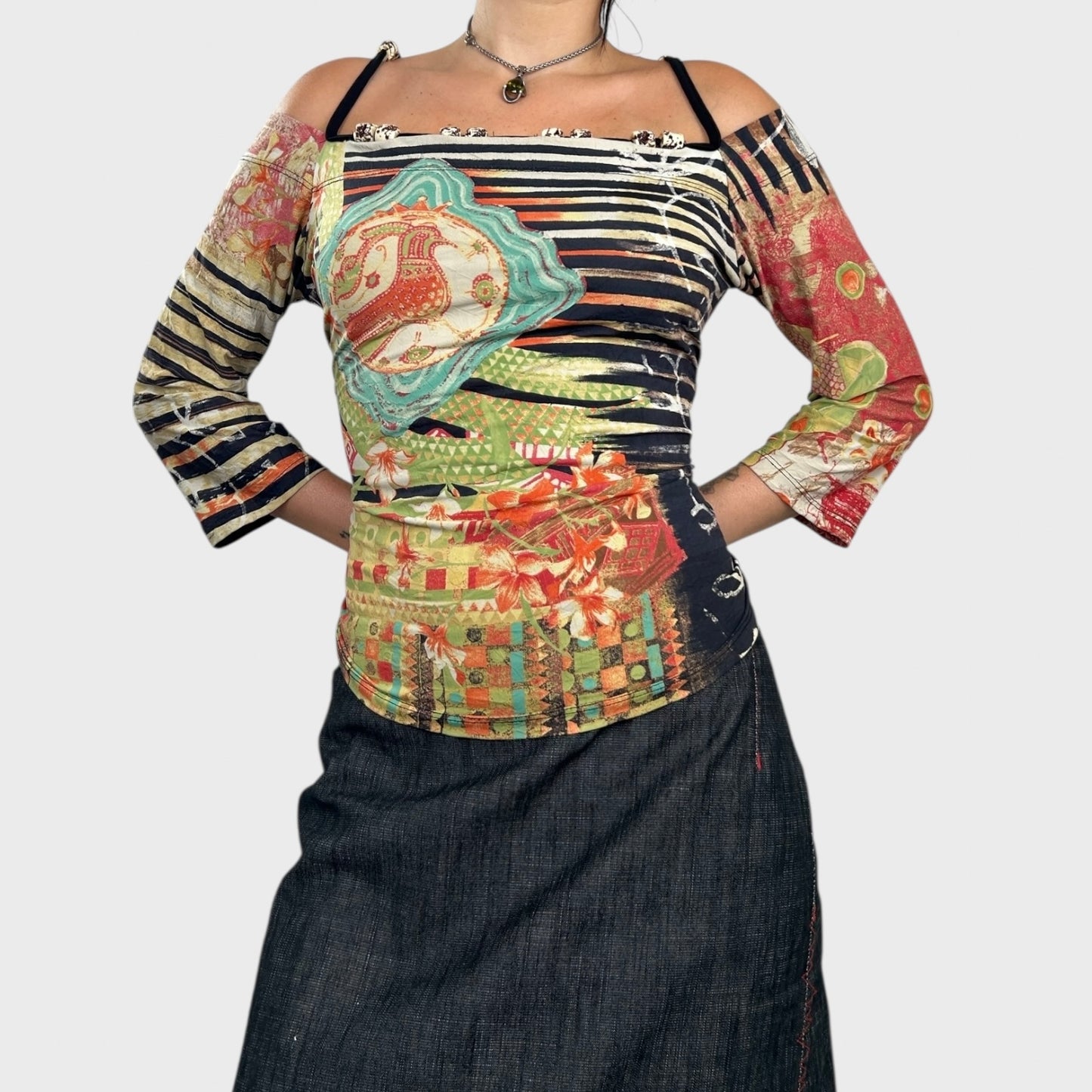 Save The Queen Graphic 3/4 Sleeve Top - L