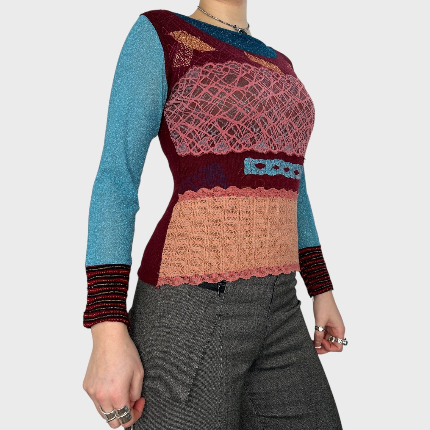 Save The Queen Graphic Long Sleeve Top - M