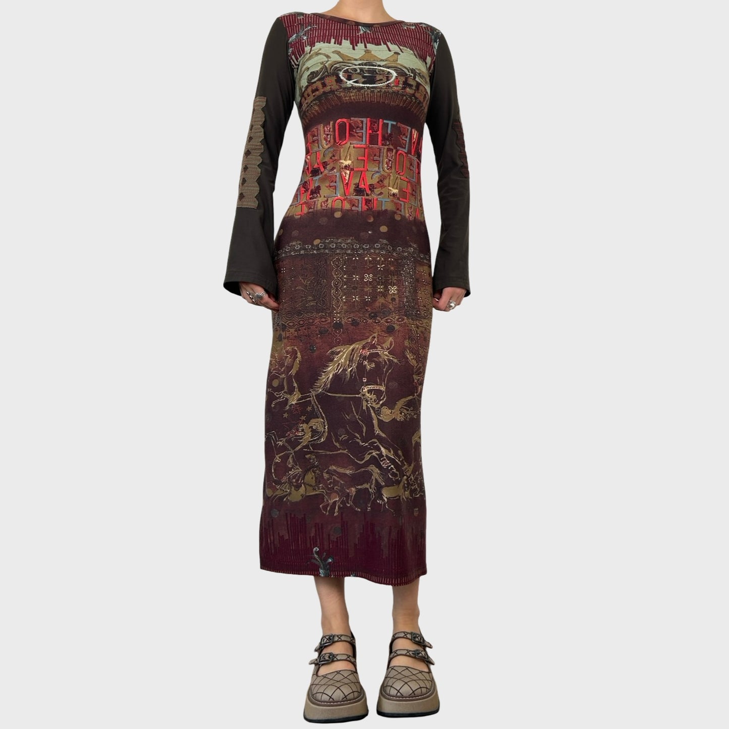 Save The Queen Graphic Print Maxi Dress - S