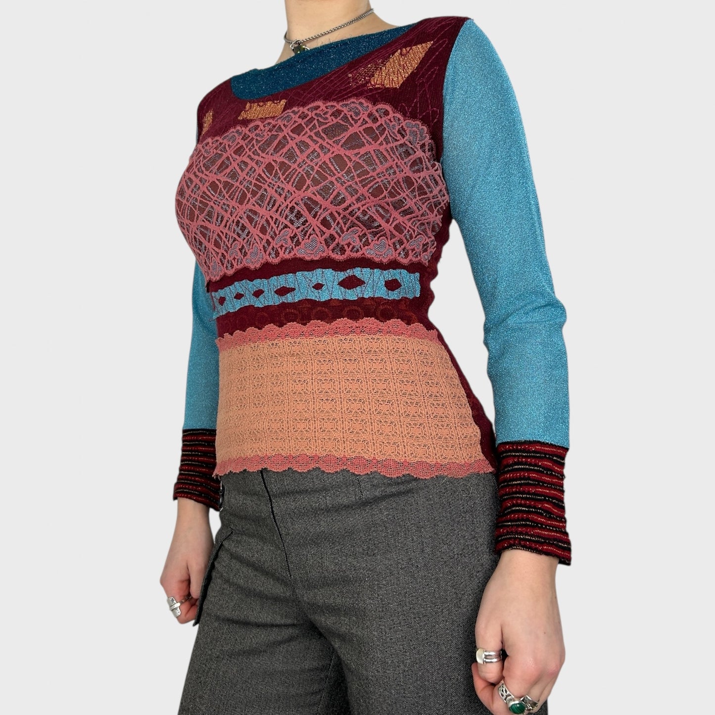 Save The Queen Graphic Long Sleeve Top - M