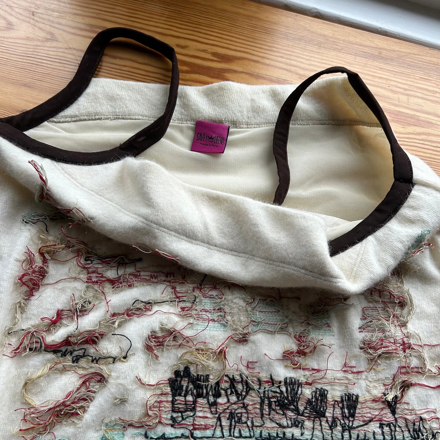 Save The Queen Graphic Knit Cami - M