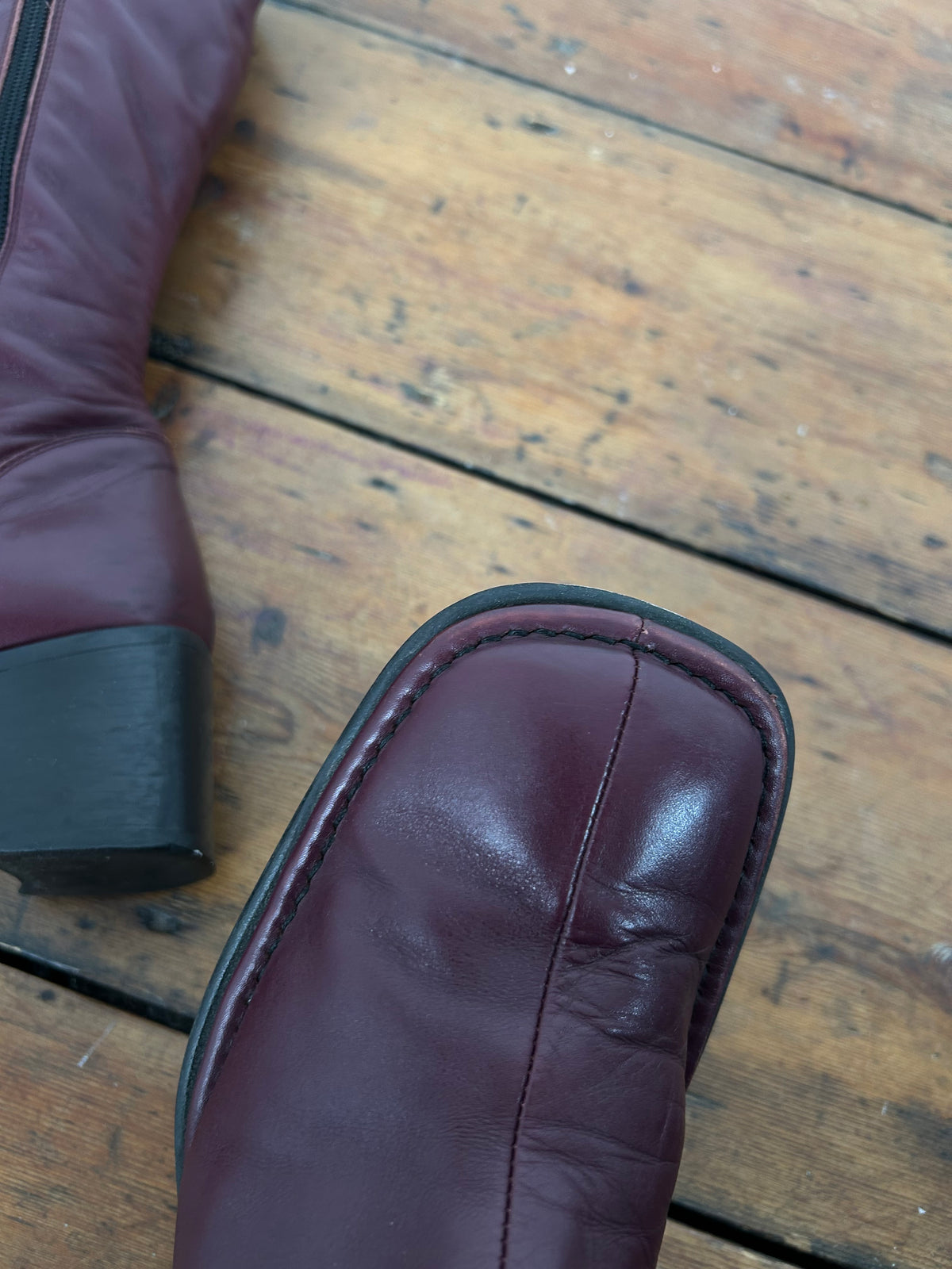 Vintage Burgundy Leather Square-Toe Heeled Boots - 38.5