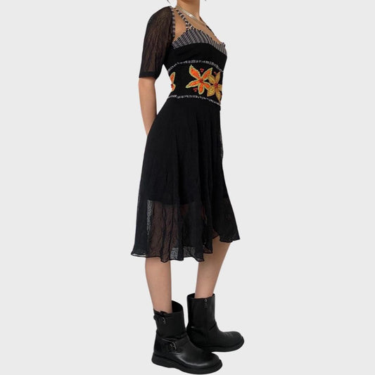 Save the queen midi dress